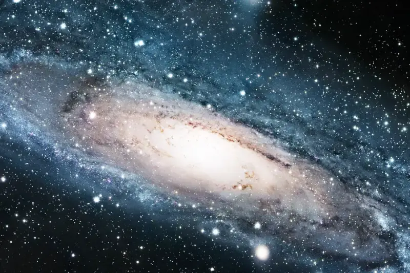 Гости из другой галактики: как Андромеда делится своими звездами с Млечным Путем