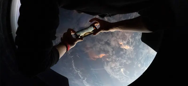 SpaceX испытает спутниковую связь для обычных смартфонов