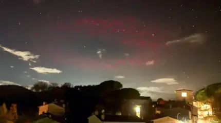 Аномальное красное кольцо, похожее на НЛО, снова появилось над небольшим городком в Италии