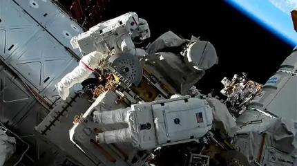 Сотрудники NASA снова потеряли сумку с инструментами в открытом космосе