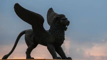 Не украли, а «присвоили»: историки выяснили, как и откуда семья Марко Поло раздобыла главный символ Венеции Не украли, а «присвоили»: историки выяснили, как и откуда семья Марко Поло раздобыла главный символ Венеции