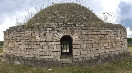 Секрет древнего мавзолея в Башкирии наконец-то раскрыт: ученые поняли, кто разрушает «вечное» здание