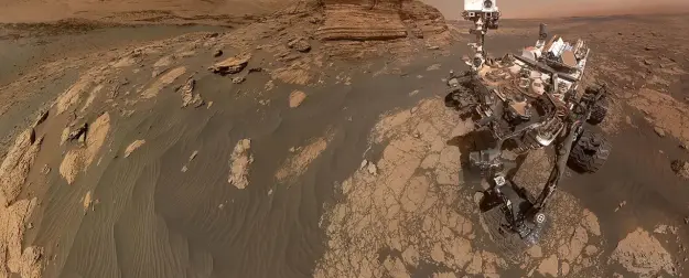 NASA обнаружило на Марсе странные ямы: ученые теряются в догадках, как они образовались