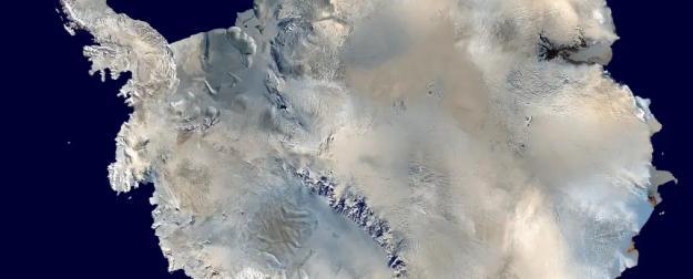 Спутники NASA показывают, что Антарктида значительно обросла льдом за последние годы Спутники NASA показывают, что Антарктида значительно обросла льдом за последние годы