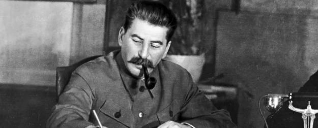 Пять часов, и свободен! Зачем Сталин хотел сократить рабочий день?