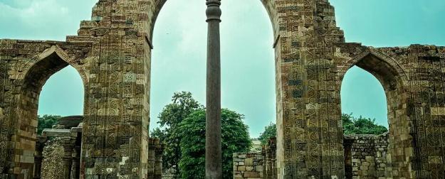 Делийский столб: удивительные секреты самого загадочного памятники в Индии