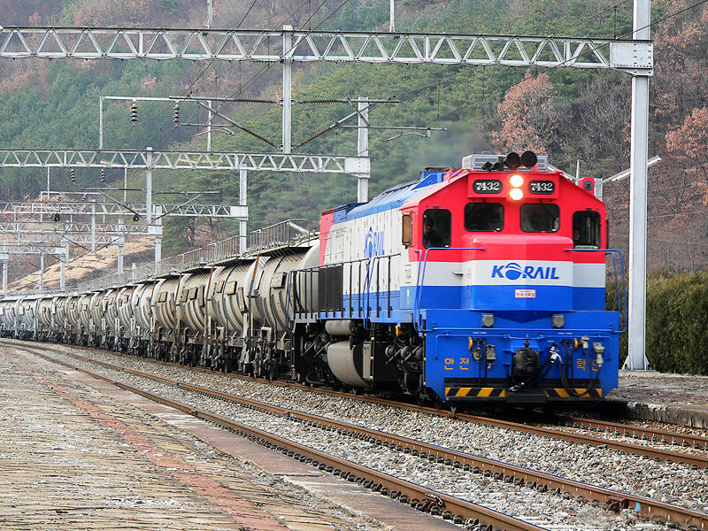 Пилотный проект по внедрению беспилотных локомотивов реализуют в Южной Корее