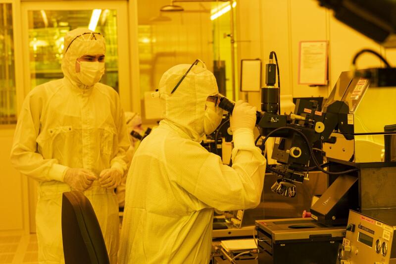 Новый германий-оловянный транзистор — шаг на пути к оптической передаче данных на кристалле