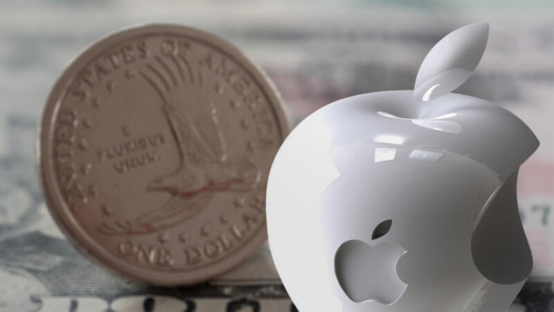 Люди положили почти 1 миллиард долларов на сберегательные счета Apple за первые 4 дня