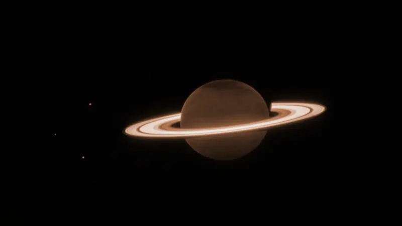 Космический телескоп сделал необычную фотографию Сатурна