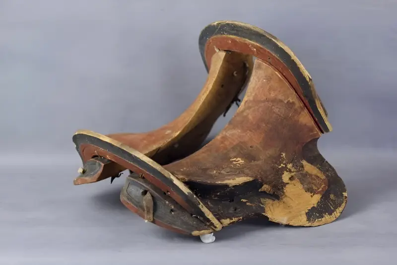 Находка древнего монгольского седла изменила историю верховой езды