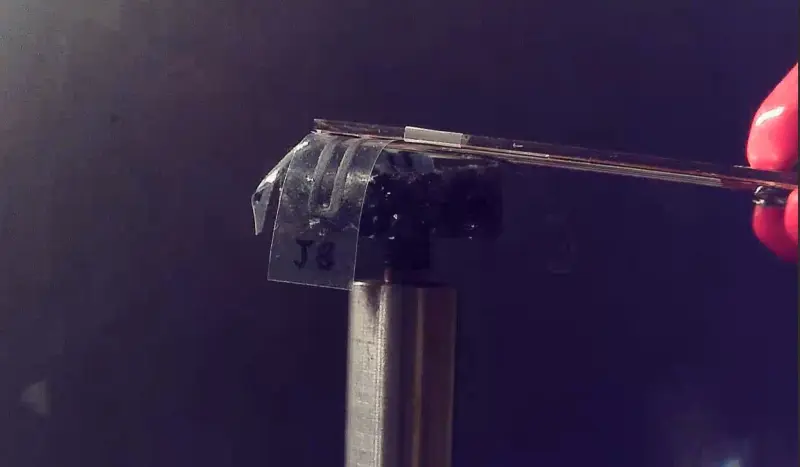 Роботизированную «руку» для хирургии сделали из графена и жидких кристаллов