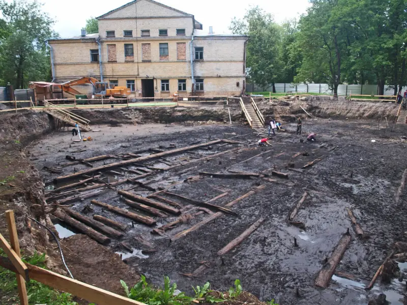 Археологи подтверждают: Русские города строились на костях специально