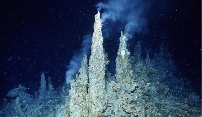 Что скрывает Затерянный город в Атлантическом океане? И почему он такой один на всей планете?