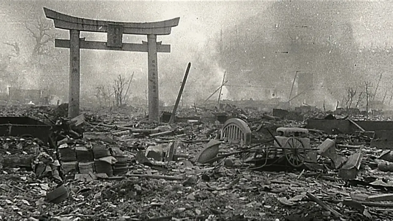 Страшнее Хиросимы и Нагасаки: как американская авиация превратила Японию в одни сплошные пылающие руины